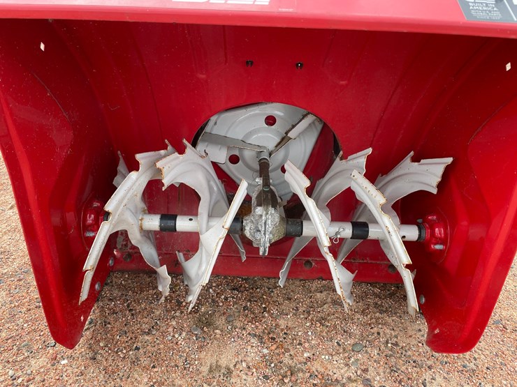 #1005-•-troy-bilt-snow-blower-image-9