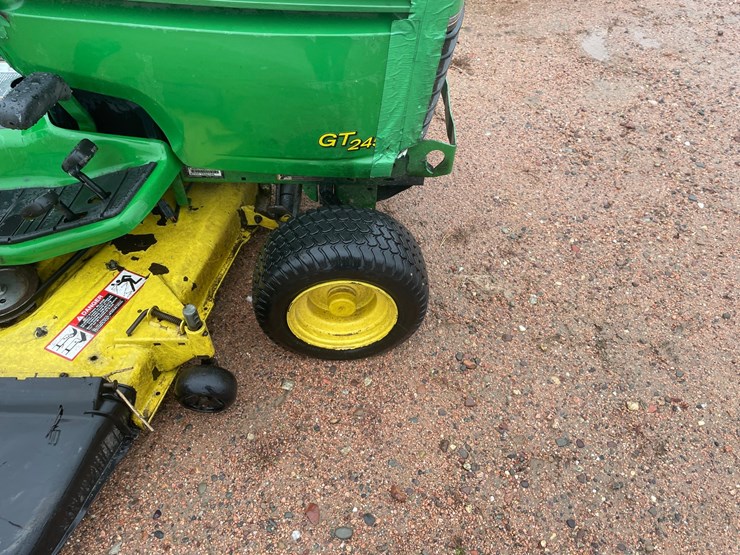 #1010-•-john-deere-gt245-riding-lawn-mower-image-59