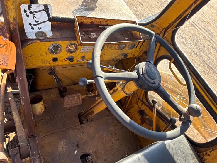 #6923-•-clark-michigan-model-85a-wheel-loader-image-14