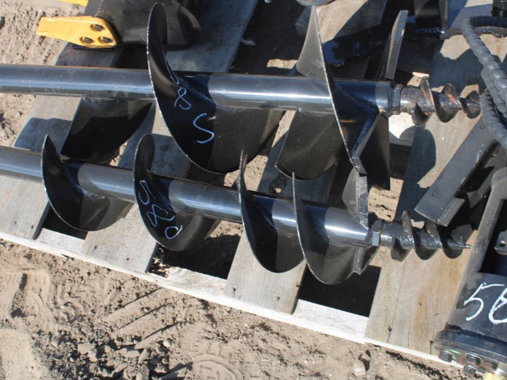 #580-•-mini-excavator-20/30-cm-auger-&-drive-image-2