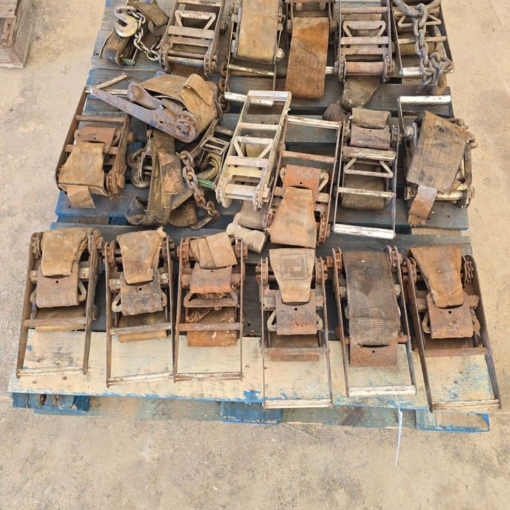 Various used tie down ratchets