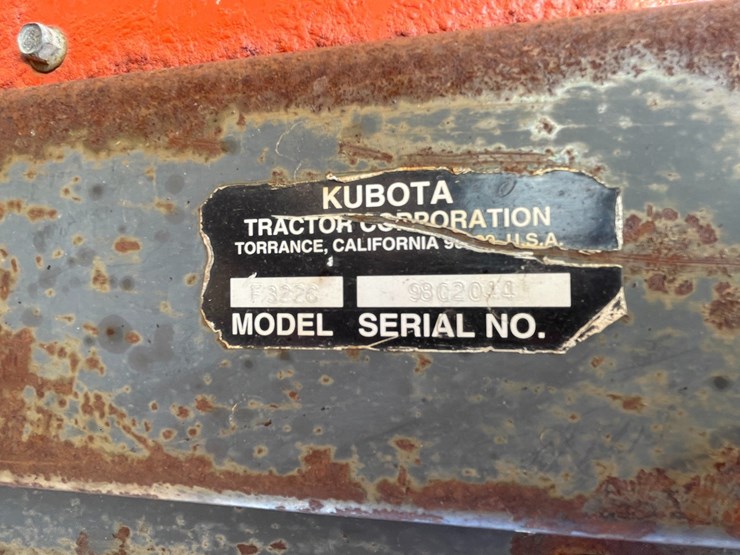 #1019-•-kubota-f2400-4wd-tractor-with-attachments-image-87