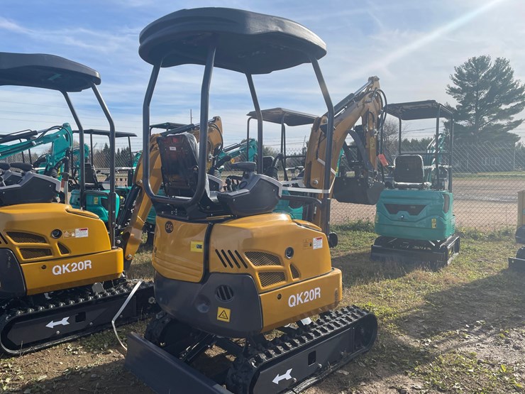 #3226-•-2026-cfg-qk20r-mini-excavator-image-3