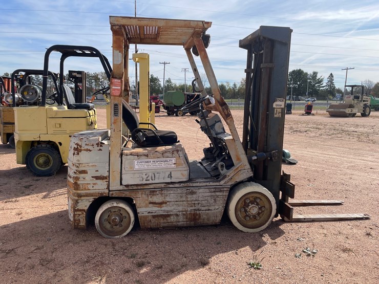 #1899-•-nissan-gas-forklift-image-5