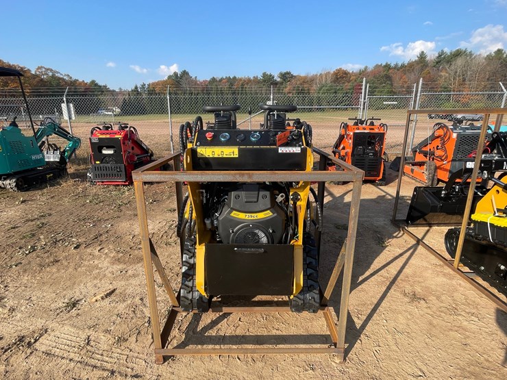 #3239-•-agt-mx-crt23-compact-track-loader-image-5