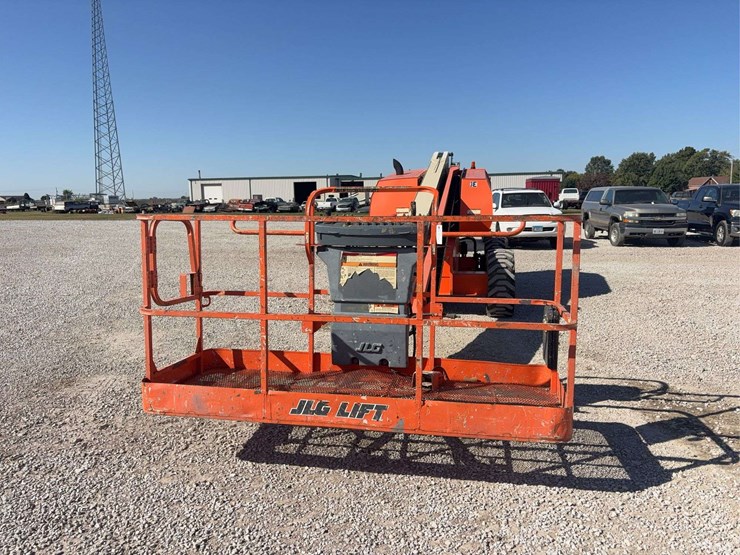 2012-jlg-60’-manlift-model-600s,-4975-hours,-diesel-engine,-60’-reach,-solid-tires,-s/n--0300158761-image-3