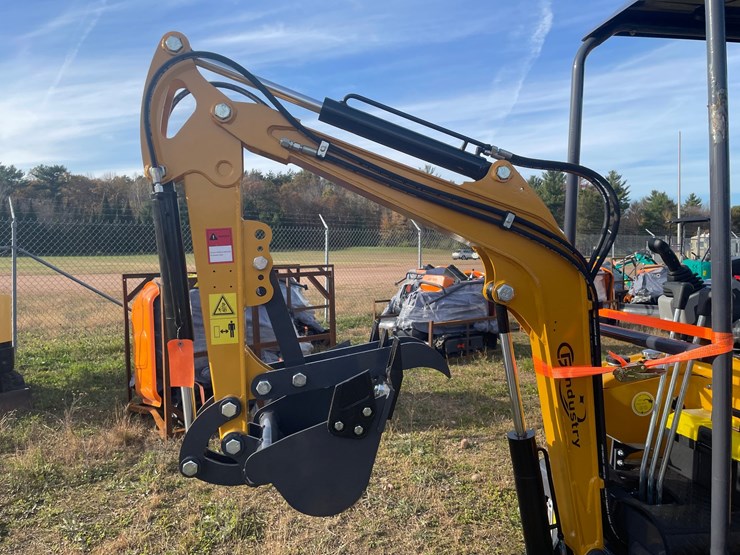 #3223-•-2026-cfg-mx20r-mini-excavator-image-32