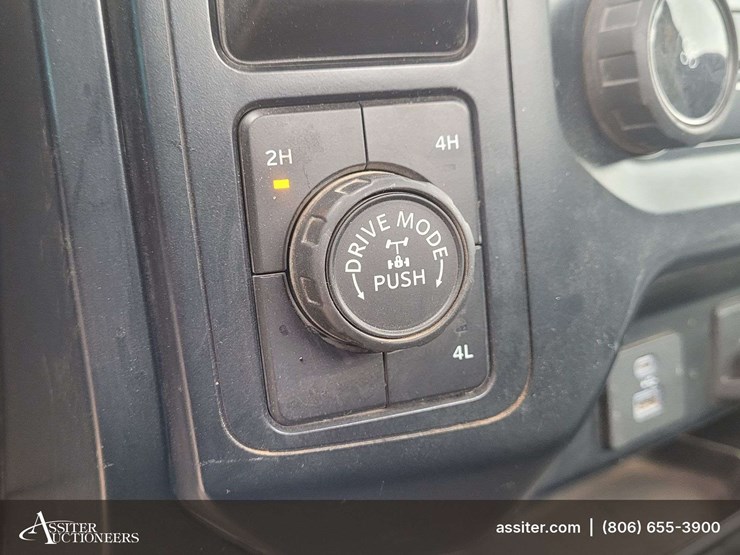 2023-ford-f150-image-14