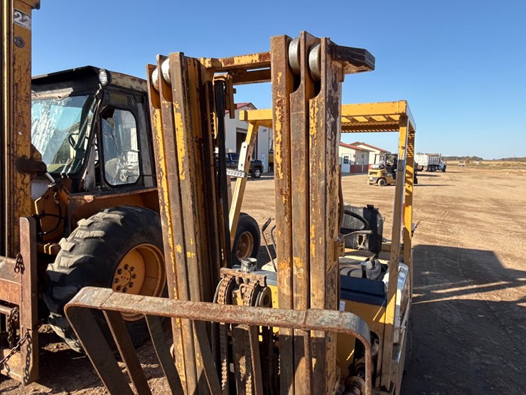 #6929-•-komatsu-fg25st-4-5,000-lb.-forklift-image-9