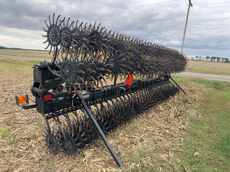 yetter-3541-rotary-hoe,-40ft,-hyd-fold,-lights,-low-use,-s/n--m04157-image-4