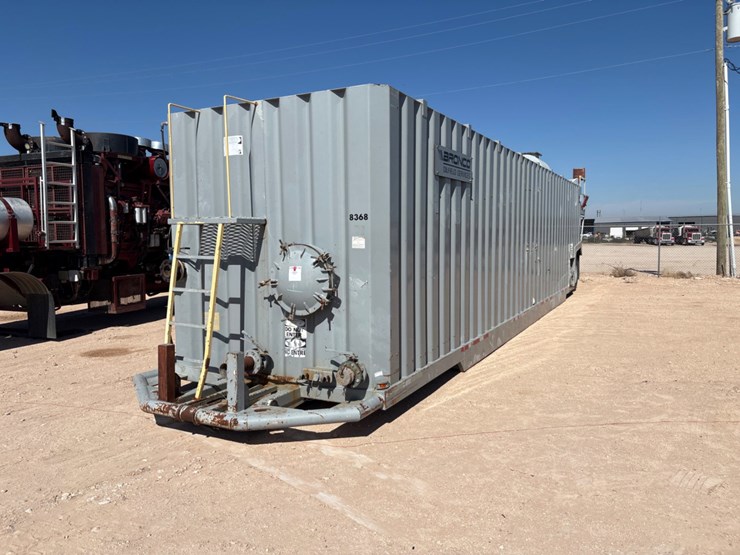 2005-wichita-500bbl-s/a-frac-tank-image-1