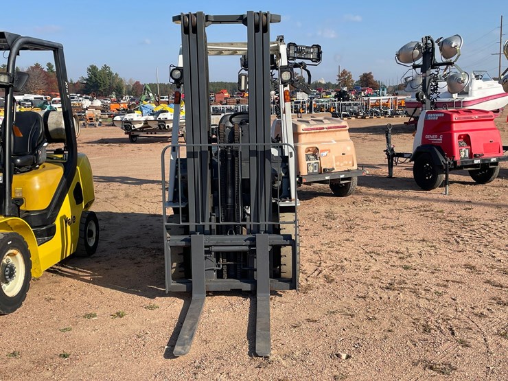 #1883-•-unicarrier-50-lp-forklift-image-2