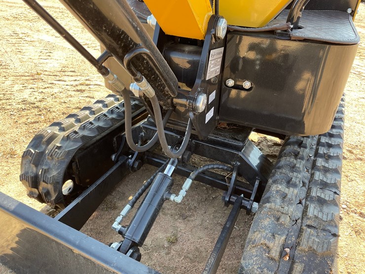 #3247-•-2026-agt-h15r-mini-crawler-excavator-image-11