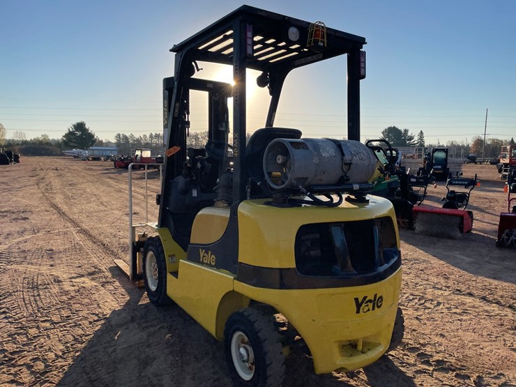 #1881-•-yale-40mx-glp040mx-lp-forklift---low-hours!-image-7