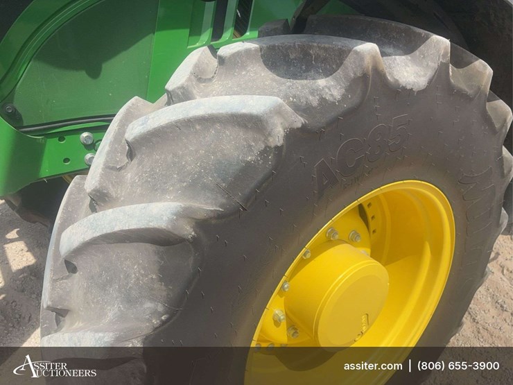2022-john-deere-r-image-55
