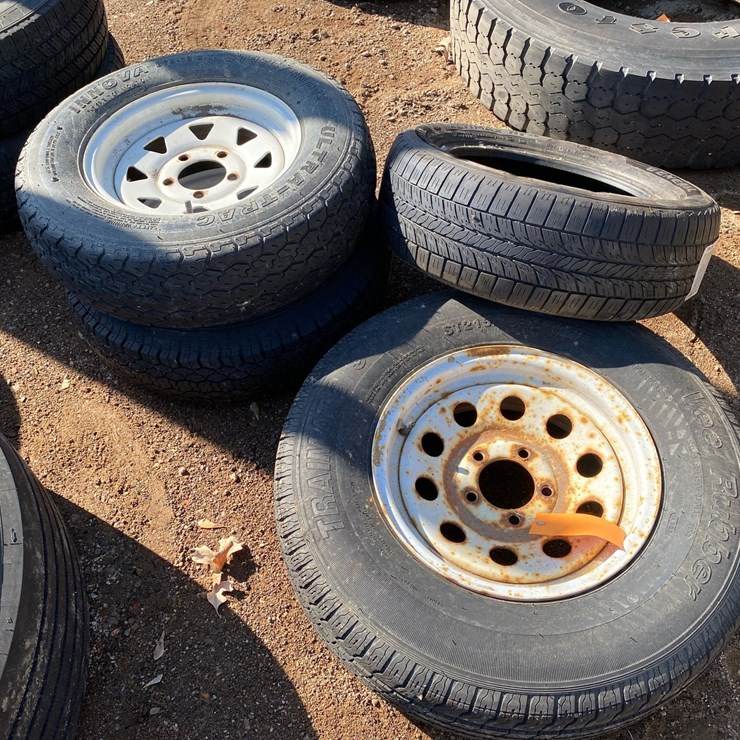 #6974 • (4) Trailer and Automotive Tires