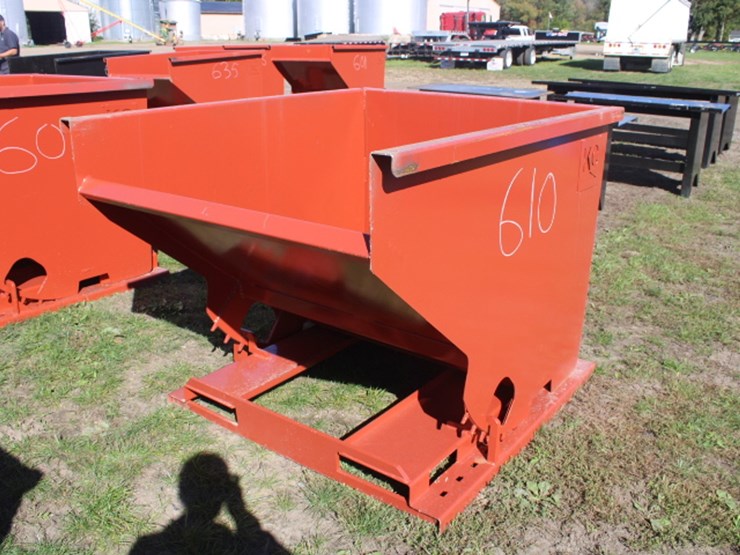 #610-•-self-dumping-hopper-image-3