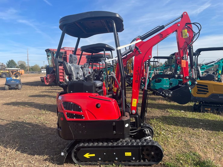 #3222-•-2026-cfg-nt20z-mini-excavator-image-3