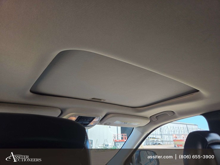 2013-jeep-grand-cherokee-laredo-image-13