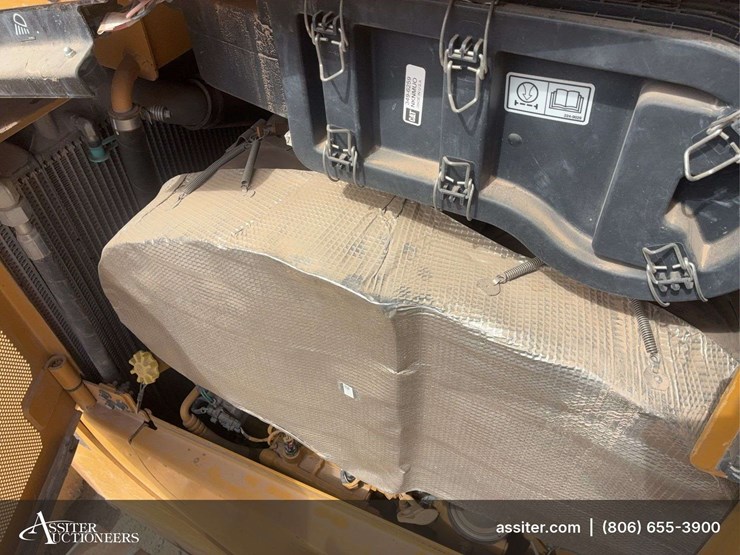 2018-caterpillar-d6t-xl-image-36