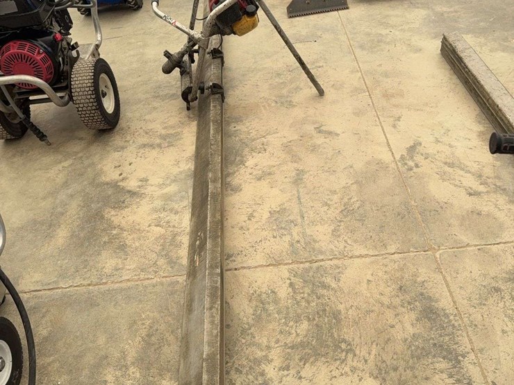 multiview-concrete-power-screed-12’,-2021,-model-mvpr100h,-gas,-comes-with-12’-bar,-s/n--25295-image-4
