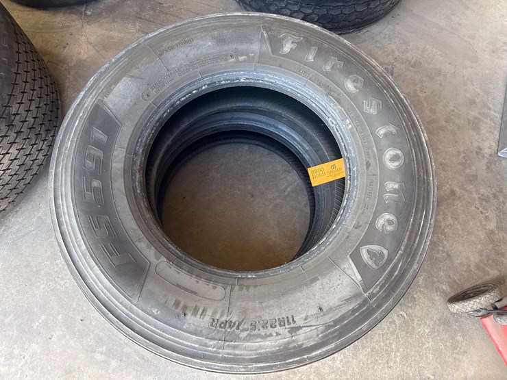 #6990-•-(2)-firestone-fs591-11r22.5-commercial-truck-tires-image-2