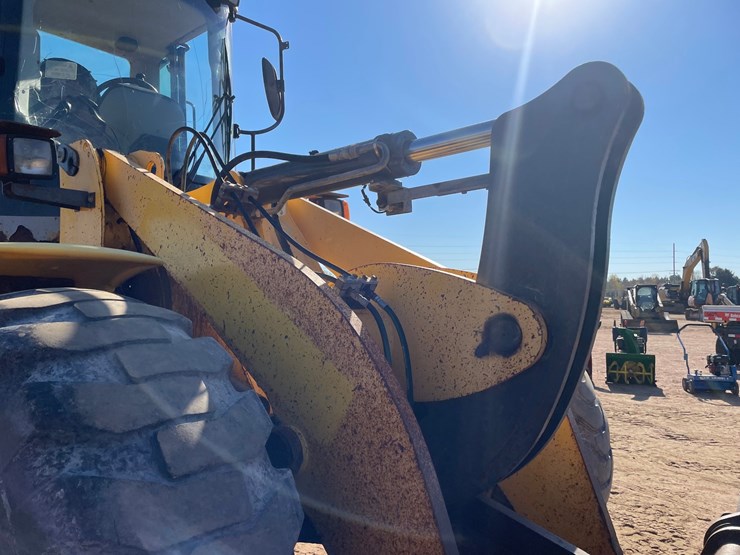 #1871-•-2007-new-holland-w130za-wheel-loader-image-14
