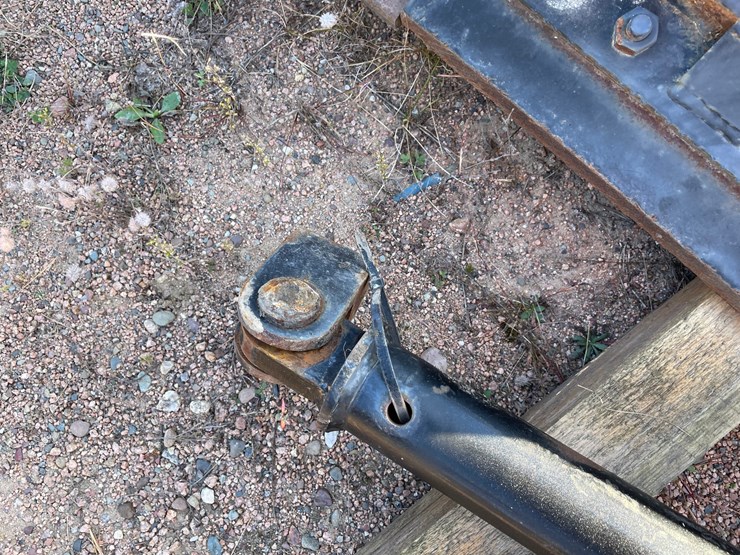 #3744-•-11"-heavy-trucking-plow-with-cylinders-image-15