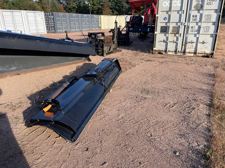 #3744-•-11"-heavy-trucking-plow-with-cylinders-image-7