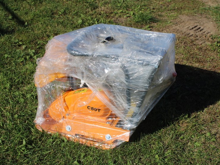 #546-•-c80-plate-compactor-image-4