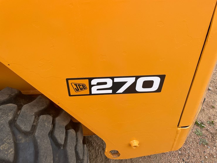 #1077-•-2021-jcb-270-t4-skid-steer-image-50