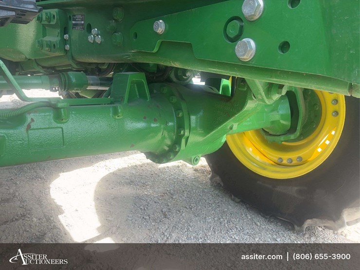 2022-john-deere-r-image-47