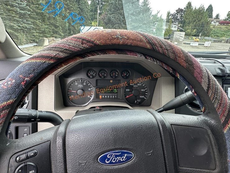 2010-ford-f-250-super-duty-4x4-pickup-image-50