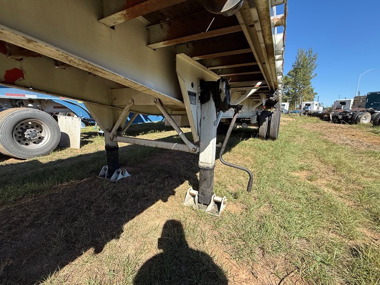 2001-wabash-37-ft-x-102-in-t/a-flatbed-piggyback-trailer-image-8