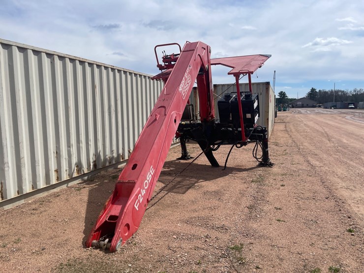 #3755-•-fassi-f240se-knuckle-boom-crane-image-4