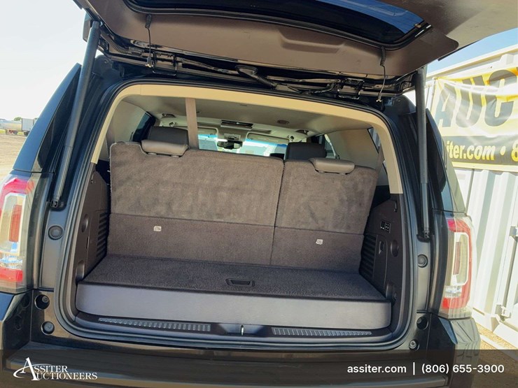 2015-gmc-yukon-denali-image-18