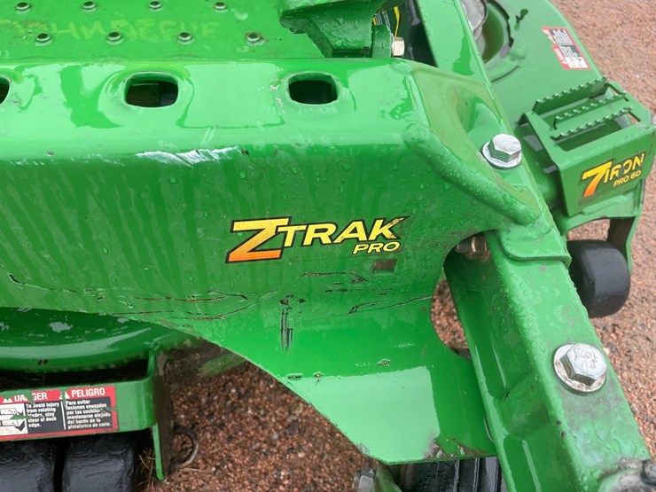 #1008-•-john-deere-z-trak-pro-zero-turn-lawn-mower-image-25