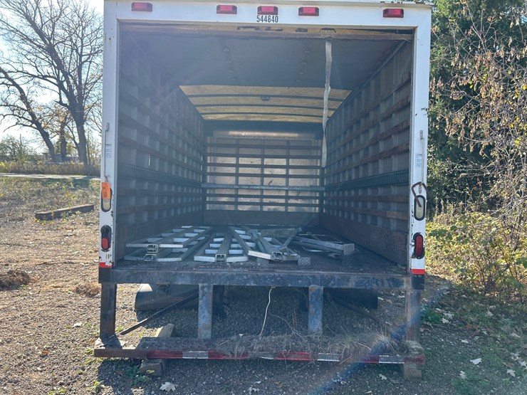 #6941-•-morgan-enclosed-truck-cargo-box-body-with-aluminum-load-blocks-image-3