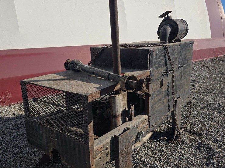 pto-generator-with-big-1000-pto,-dt466-engine-image-3