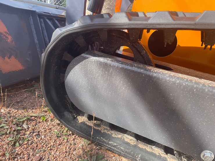 #3200-•-landhonor-mini-skid-steer-loader-me380x2-image-10