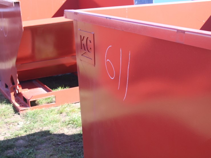 #611-•-self-dumping-hopper-image-2