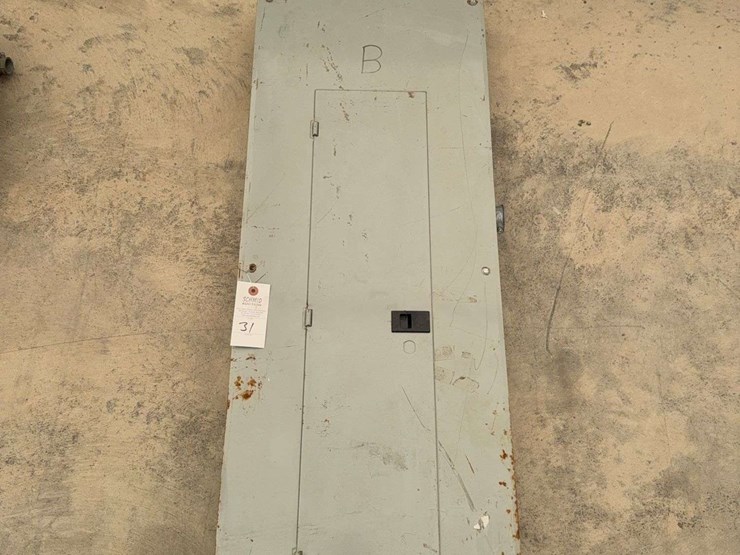 electrical-box-with-fuses-inside-image-1
