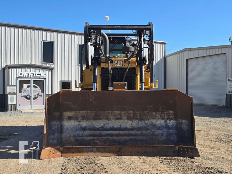 2016-caterpillar-d6t-xl-image-7