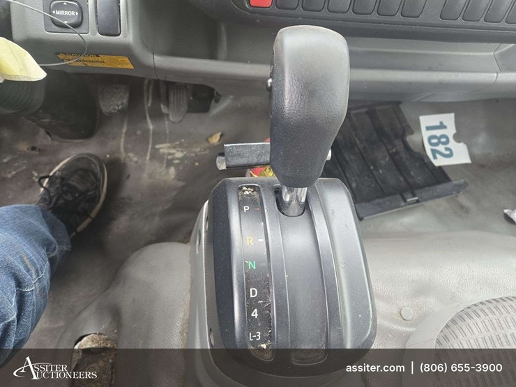 2019-hino-195-cab-over-engine-/-single-box-truck-image-15