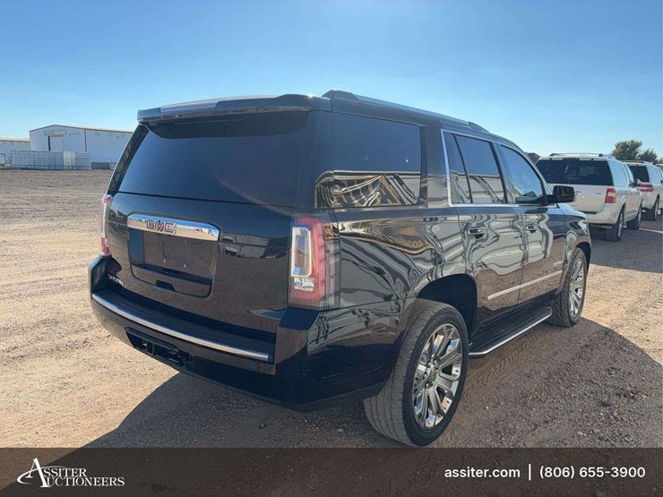 2015-gmc-yukon-denali-image-3