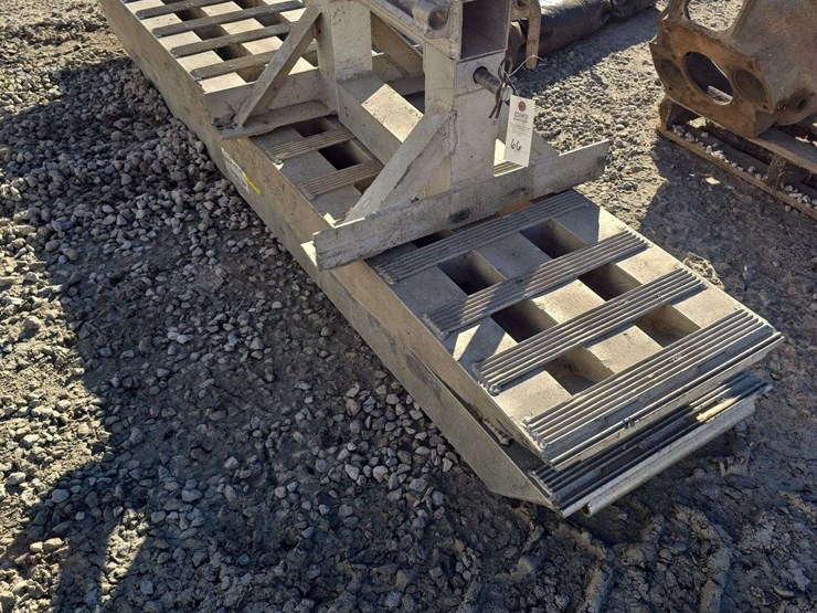 pair-of-heavy-duty-trailer-ramps-23,500lb-capacity-per-axle-image-1