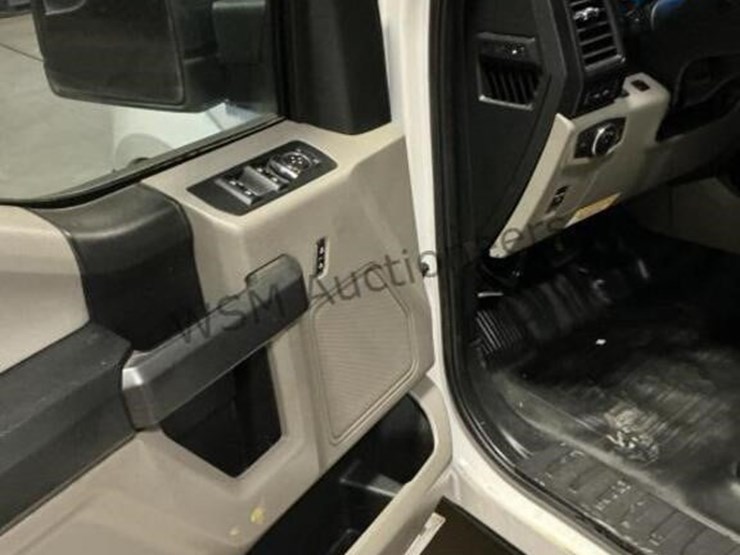 2019-ford-f-150-p/u-image-24
