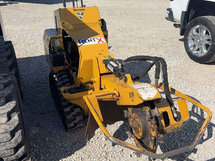 2022-vermeer-stump-grinder-model-sc30tx,-1372-hours,-gas-engine,-s/n--1vrc070npp1006222-image-3