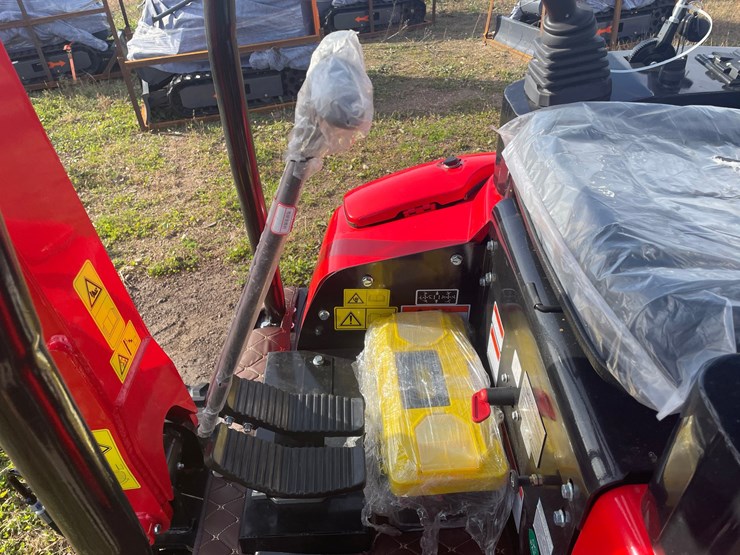#3222-•-2026-cfg-nt20z-mini-excavator-image-5