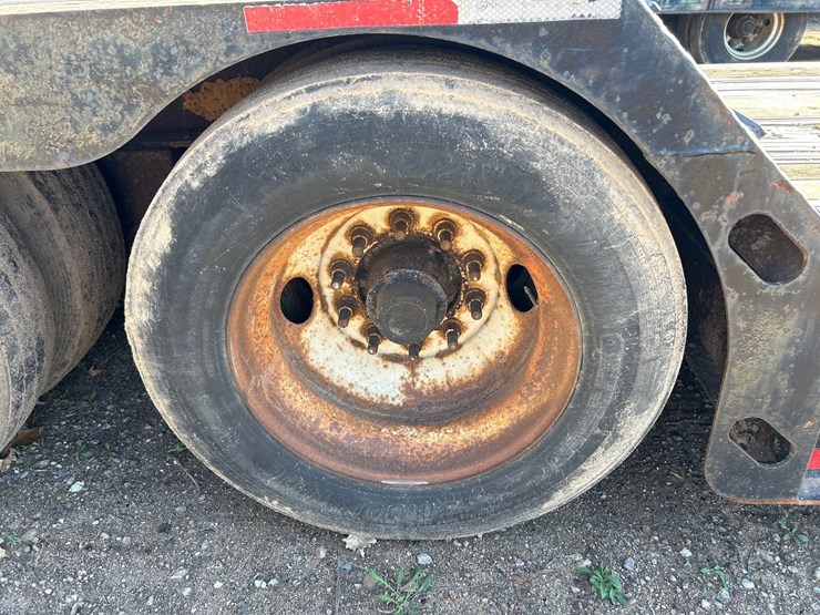 #6917-•-2005-xl-60-mfg-tandem-axle-detachable-gooseneck-lowboy-semi-trailer-(has-wi-title)-image-18